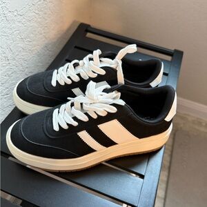 Project Cloud Black White Stripe Sneakers Memory Foam Comfort Shoes Women’s